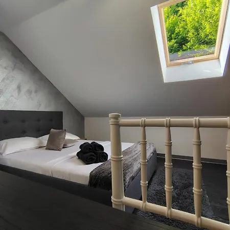 Vibe House Madisson-3